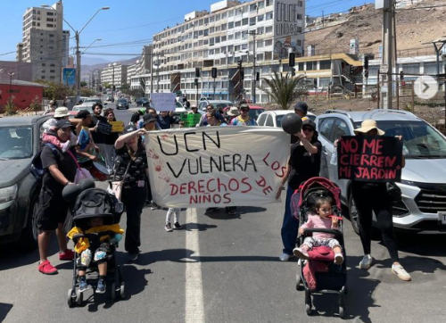 En la foto se aprecia una marcha realizada por estudiantes UCN.